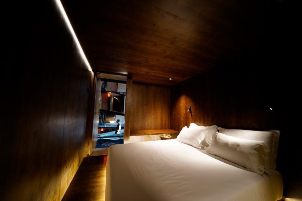 thezero_hotels_coimbra_sleep_0011 ZERO Box Lodge é um novo conceito de alojamento na cidade de Coimbra. Sai da caixa e deslumbra-te com o que a cidade tem para oferecer.